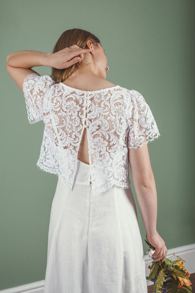 ‘Phoebe’ short sleeve lace top