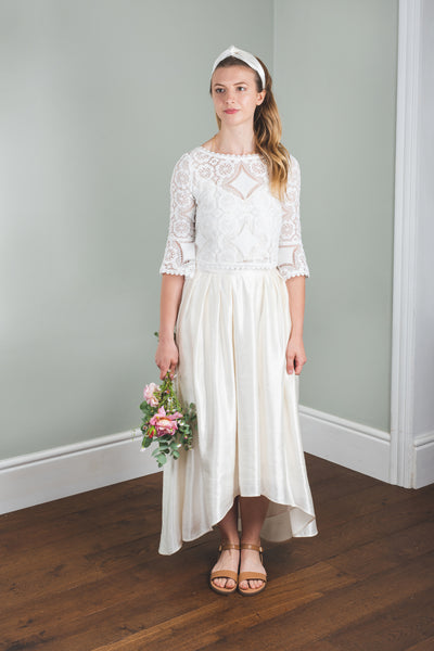 'Rae' flared sleeve lace top