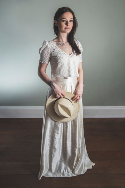 'Olivia' V-neck lace top