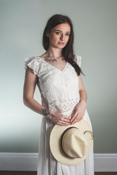 'Nola' V-neck bridal top