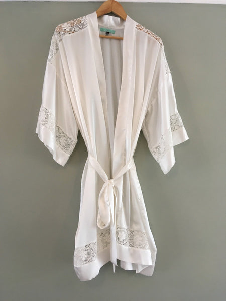 Kimono style dressing gown in bamboo/silk