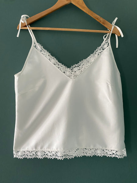 Organic cotton & lace summer pyjamas, shorts & cami