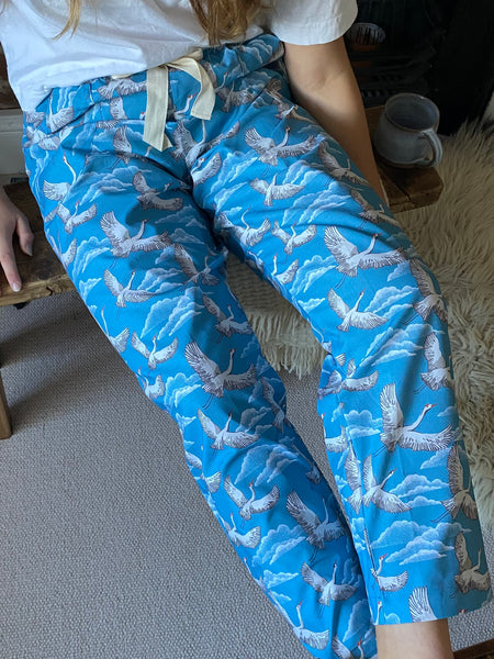 'Fly away' print organic cotton pyjama trousers