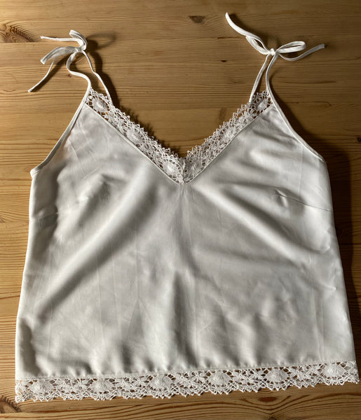 Organic cotton & lace summer pyjamas, shorts & cami