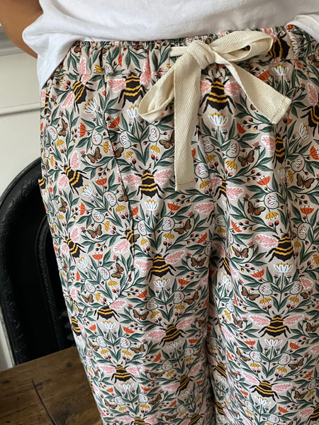 Bee print organic cotton pyjama trousers