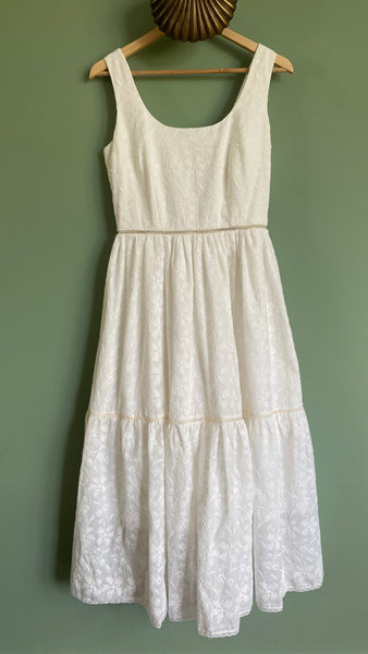 'Luna' Organic cotton embroidered dress