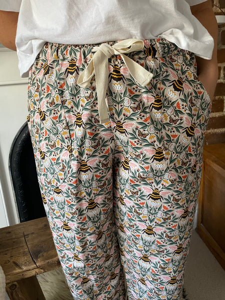 Bee print organic cotton pyjama trousers