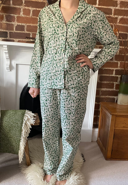 Green flora print organic cotton pyjamas trousers & shirt