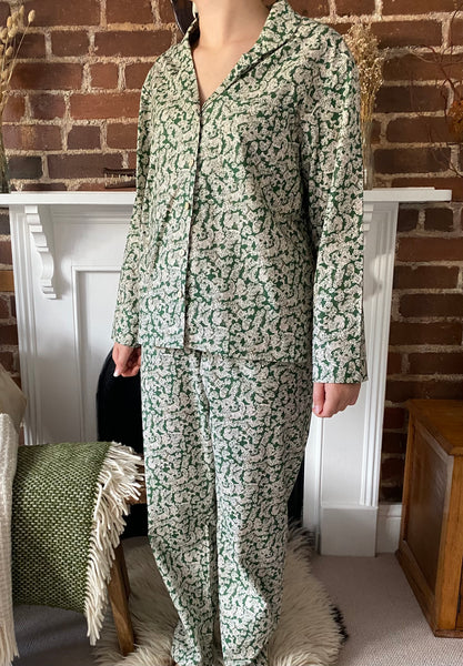 Green flora print organic cotton pyjamas trousers & shirt