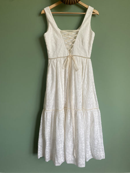 'Luna' Organic cotton embroidered dress