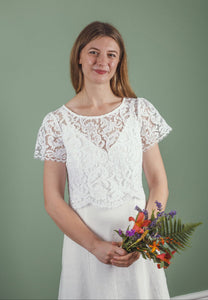 ‘Phoebe’ short sleeve lace top