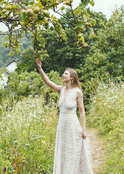 ‘Jessie' cotton lace dress