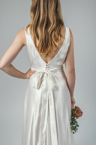 'Brooke' Long Hemp Silk Wedding Dress