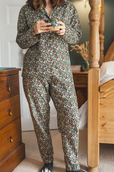 SALE - Winter berry organic cotton pyjamas trousers & shirt size L