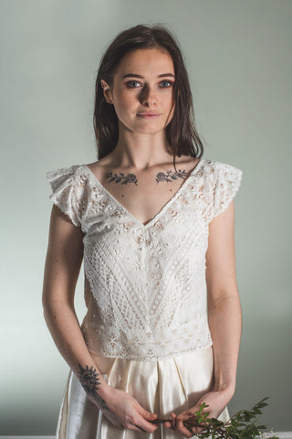 'Nola' V-neck bridal top