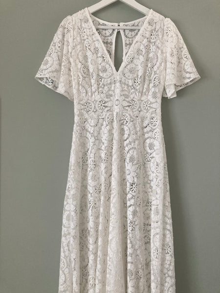 'Heather' Long V-neck lace dress